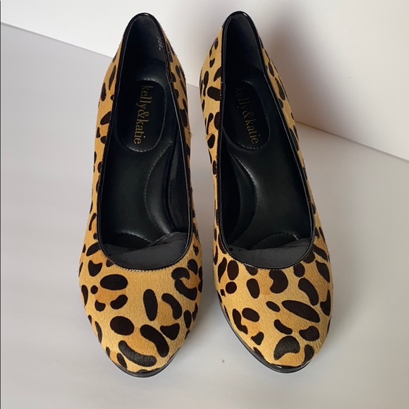 Kelly & Katie Animal Print Heels - Picture 1 of 7